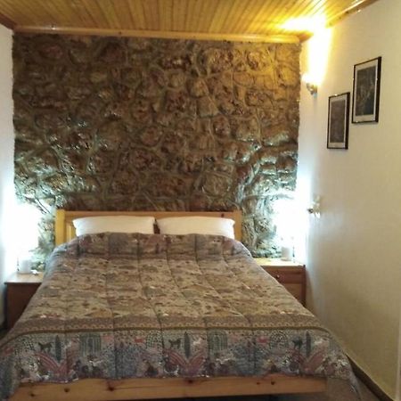Country Style Room At The Center Of Arachova Exterior photo