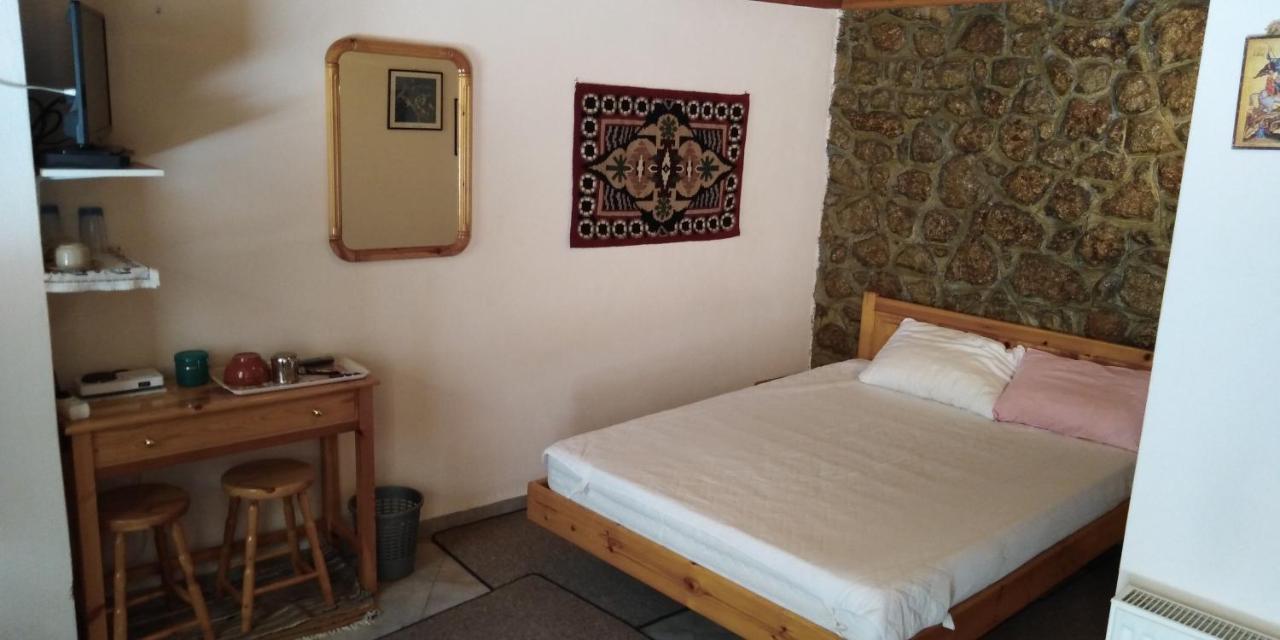 Country Style Room At The Center Of Arachova Exterior photo
